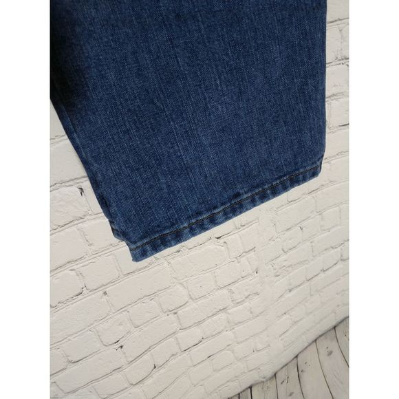 LEE Men's Relaxed Fit Straight Leg Jean - Picture 8 of 8